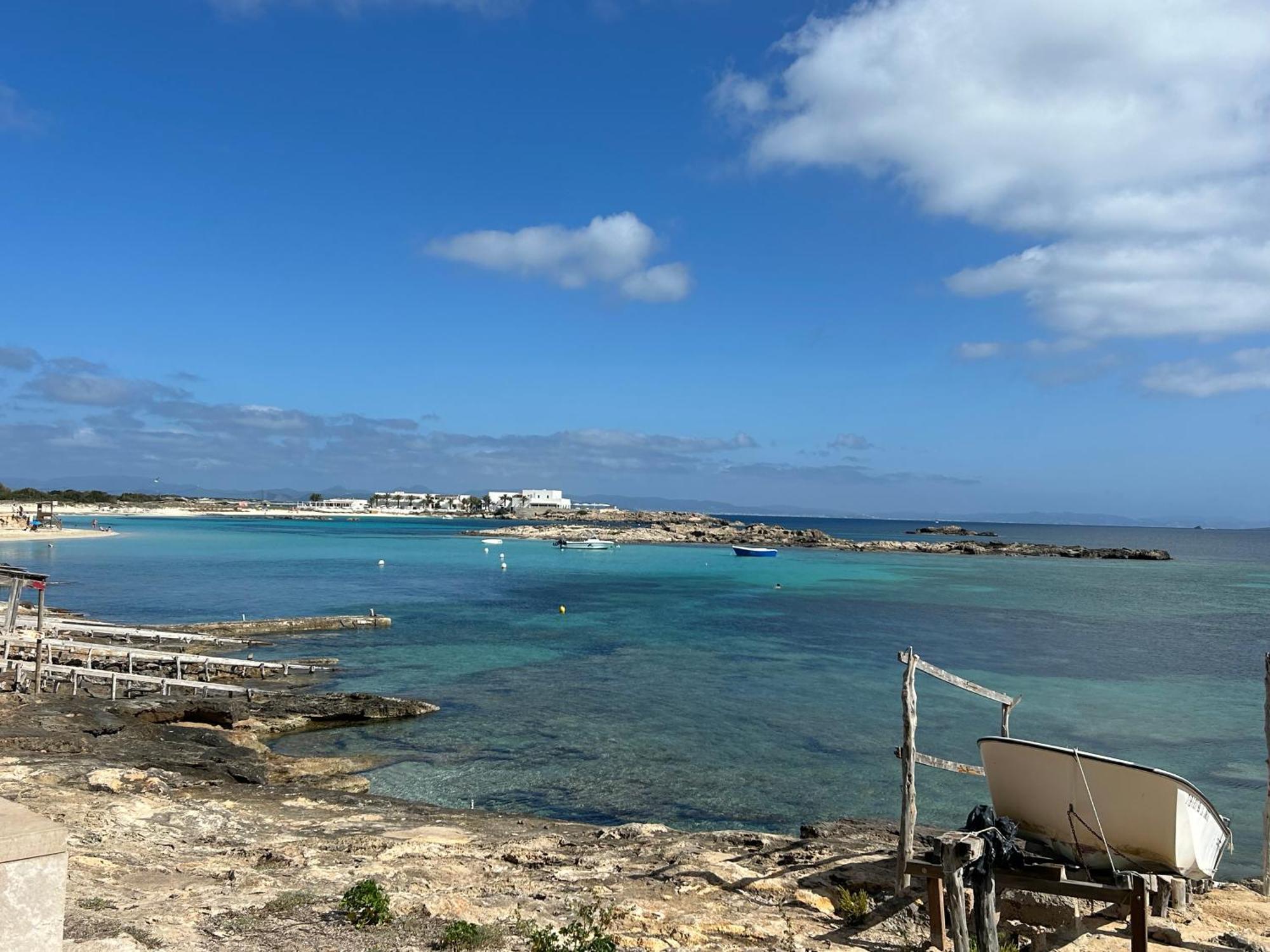 Es Pujols Vista Mare Lägenhet Exteriör bild